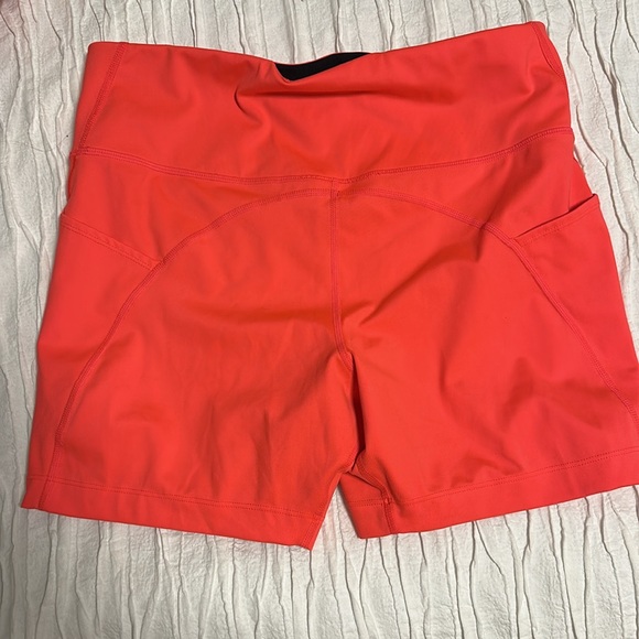 Brooks Women's Spark 5” Shorts - Picture 5 of 5